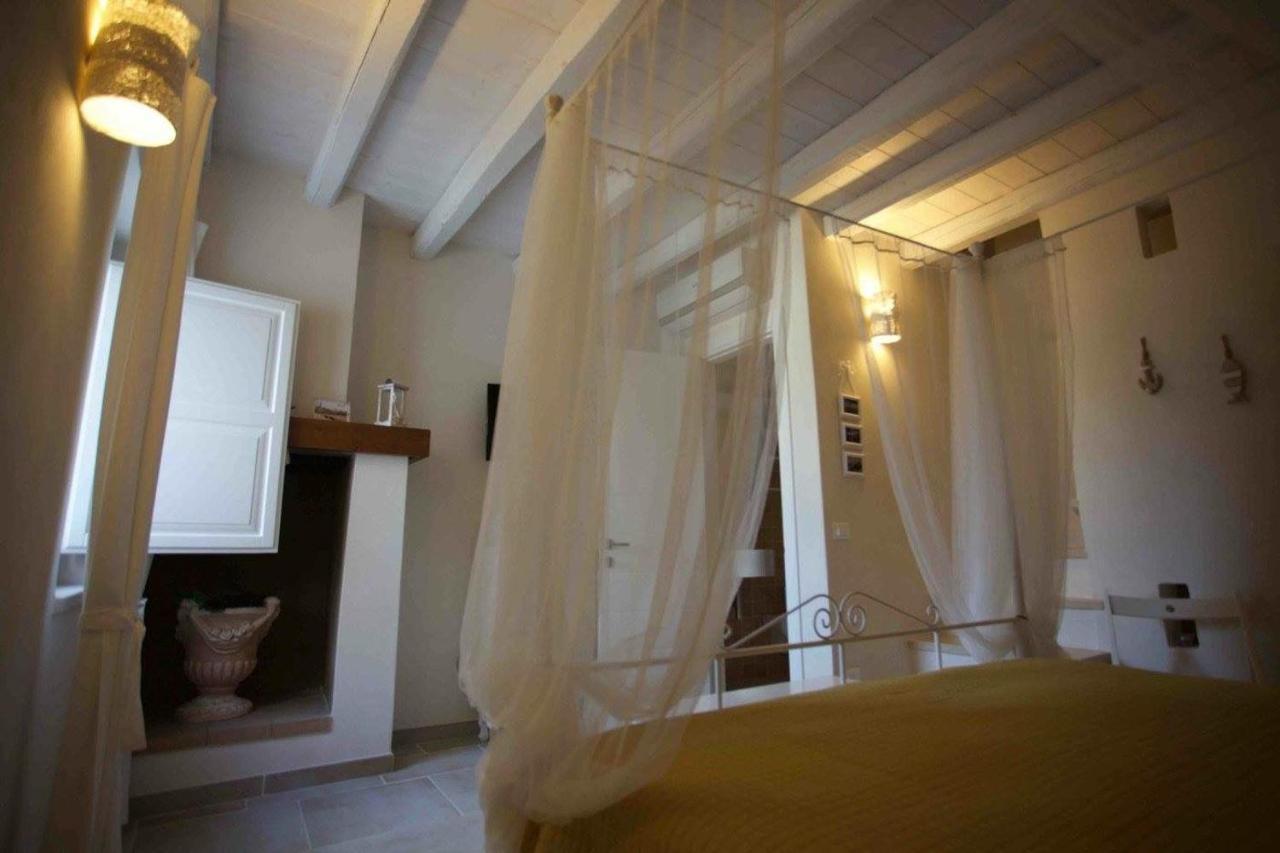 Casa Aurora 17 Con Terrazza Apartment Монополи Екстериор снимка